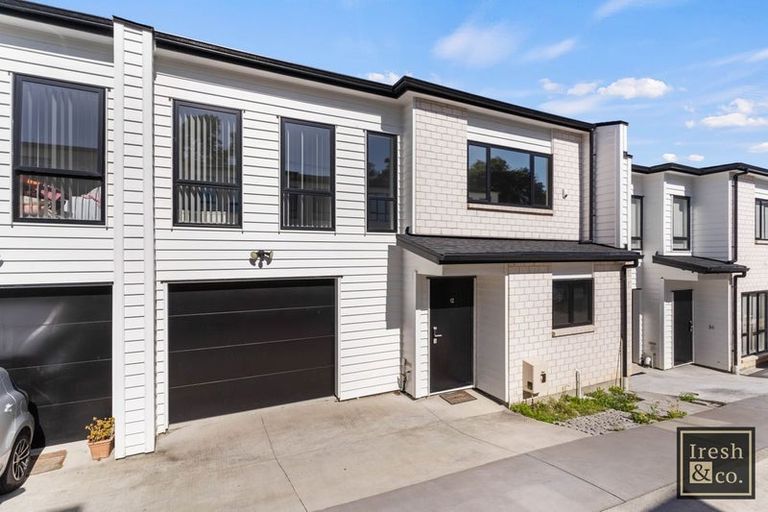 Photo of property in 12 Kohuora Lane, Papatoetoe, Auckland, 2025