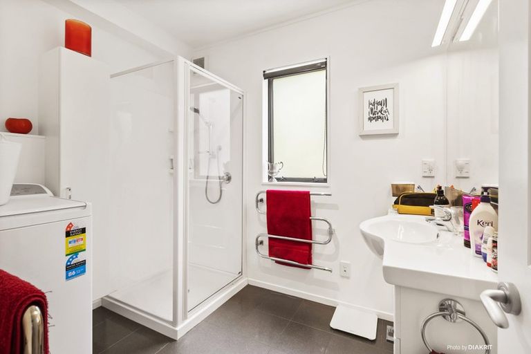 Photo of property in 26 Futuna Close, Karori, Wellington, 6012