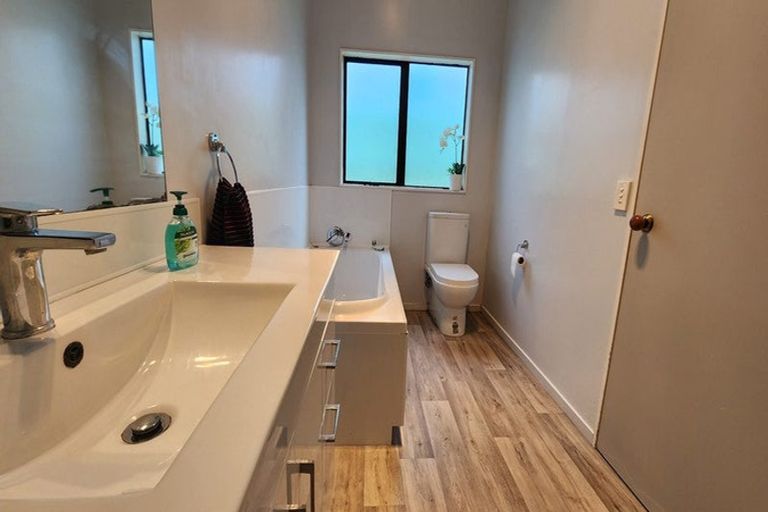 Photo of property in 21 Waione Street, Petone, Lower Hutt, 5012