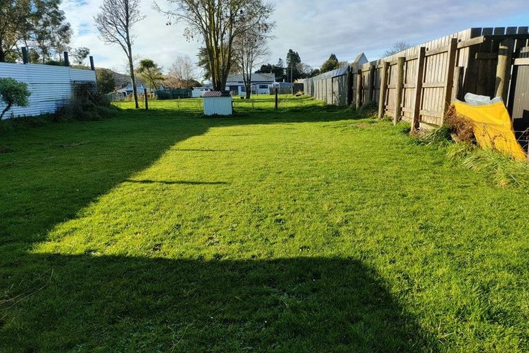 Photo of property in 4 Clifford Street, Clinton, 9534