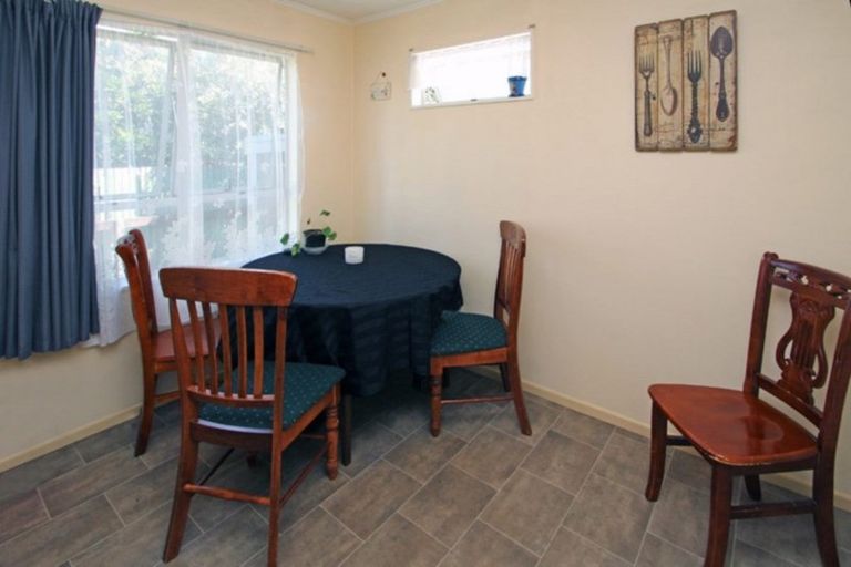 Photo of property in 2/36 Massey Crescent, Marewa, Napier, 4110