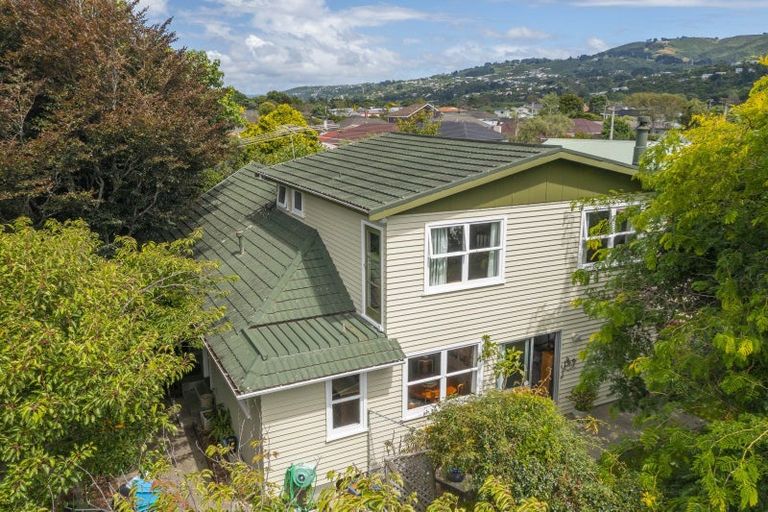 Photo of property in 31 Holyoake Crescent, Avalon, Lower Hutt, 5011