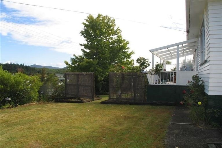 Photo of property in 20 Leicester Street, Picton, 7220