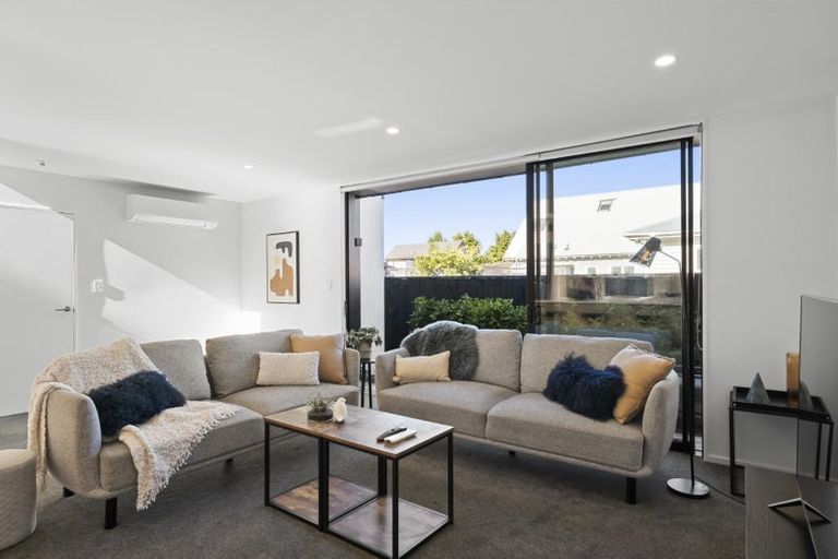 Photo of property in 261c Edgeware Road, Edgeware, Christchurch, 8013
