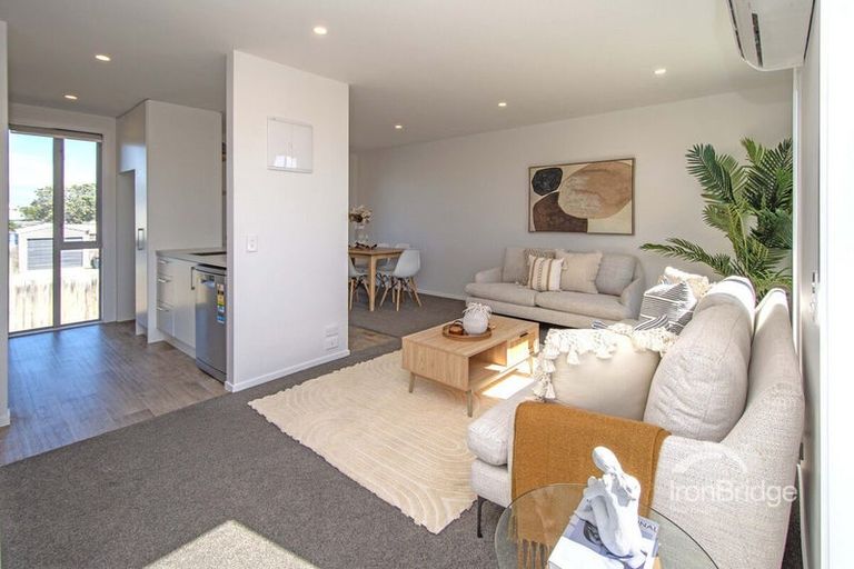 Photo of property in 4/246 Marine Parade, New Brighton, Christchurch, 8061