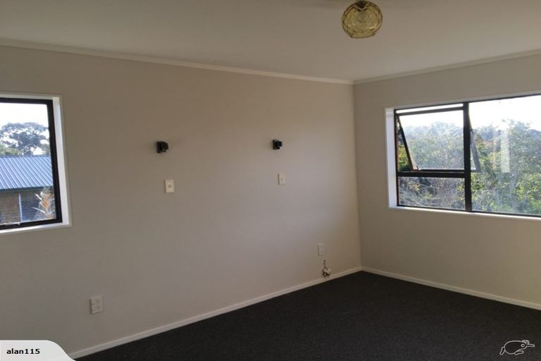 Photo of property in 3/9 Coronation Road, Mangere Bridge, Auckland, 2022