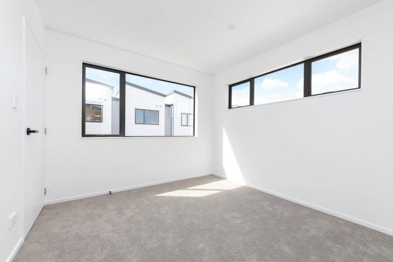 Photo of property in 30 Rana Road, Flat Bush, Auckland, 2019