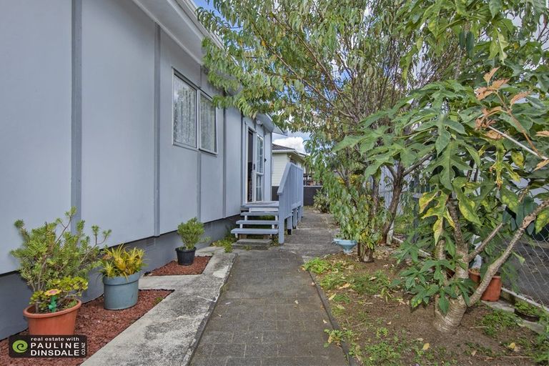 Photo of property in 8a Bloomfield Place, Onerahi, Whangarei, 0110