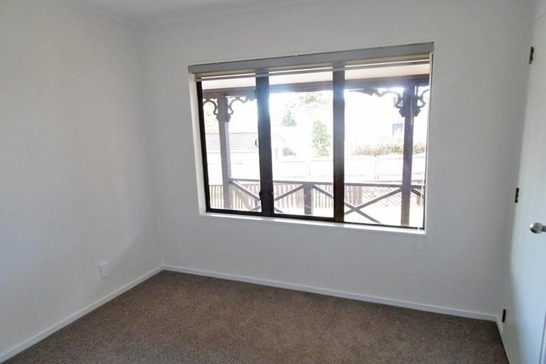 Photo of property in 342a Royal Road, Massey, Auckland, 0614