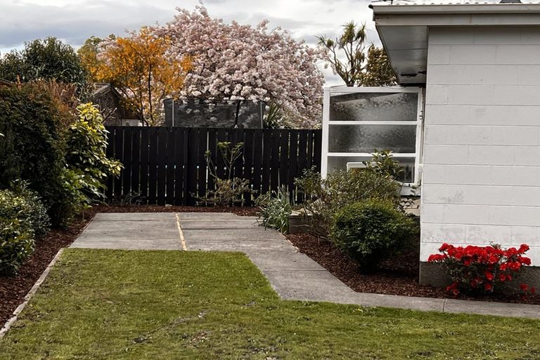 Photo of property in 45 Deepdale Street, Burnside, Christchurch, 8053