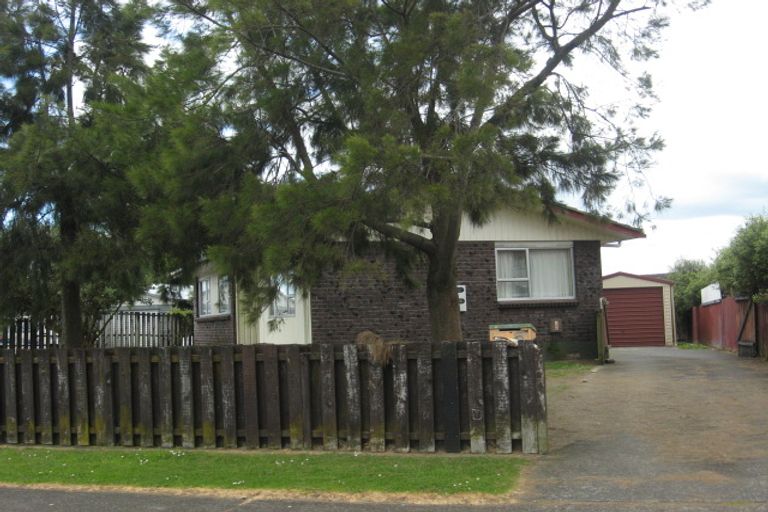 Photo of property in 26 John Walker Drive, Manurewa, Auckland, 2102