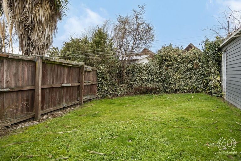 Photo of property in 291 Riccarton Road, Upper Riccarton, Christchurch, 8041
