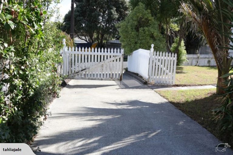 Photo of property in 3 Cornel Circle, Snells Beach, 0920