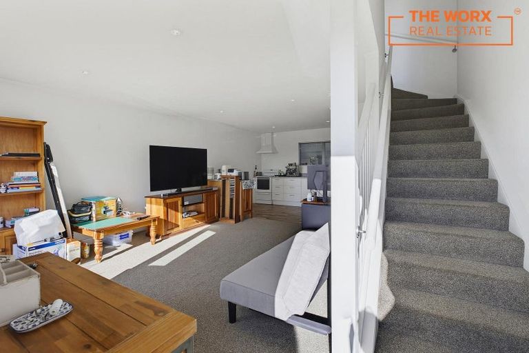 Photo of property in 4/8 Middleton Road, Johnsonville, Wellington, 6037