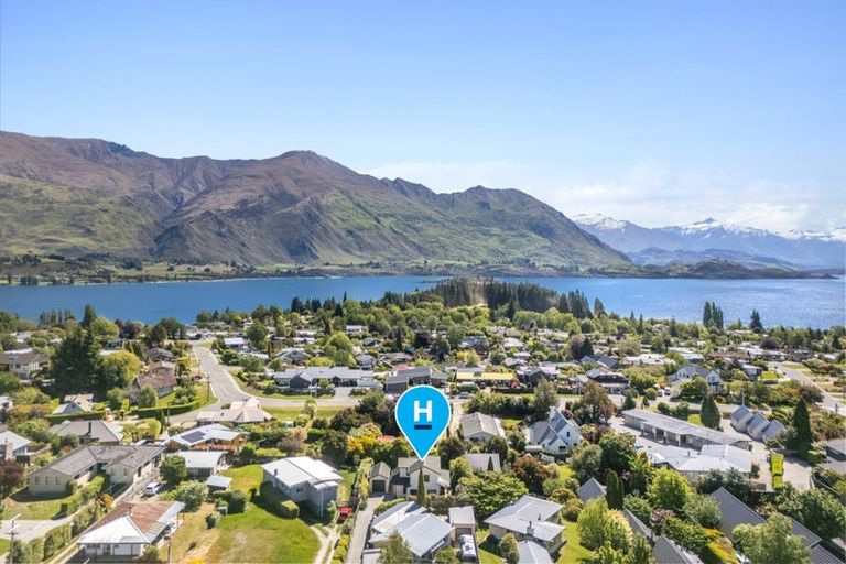Photo of property in 58 Totara Terrace, Wanaka, 9305