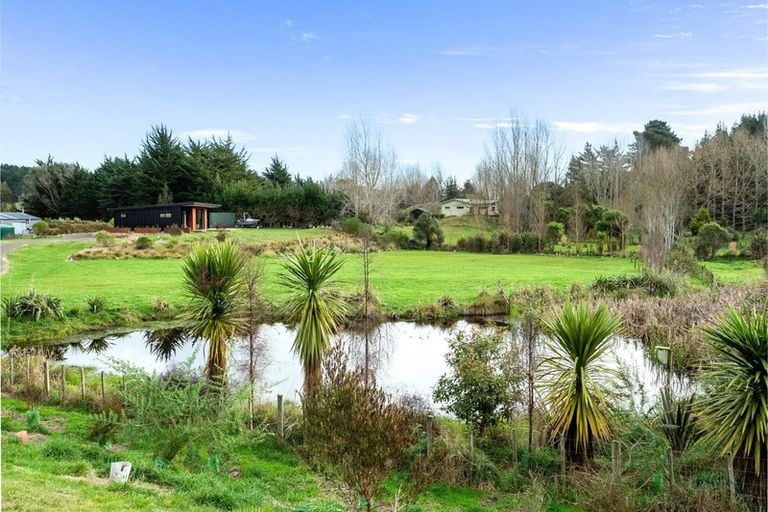 Photo of property in 22 Kristin Place, Manakau, Levin, 5573