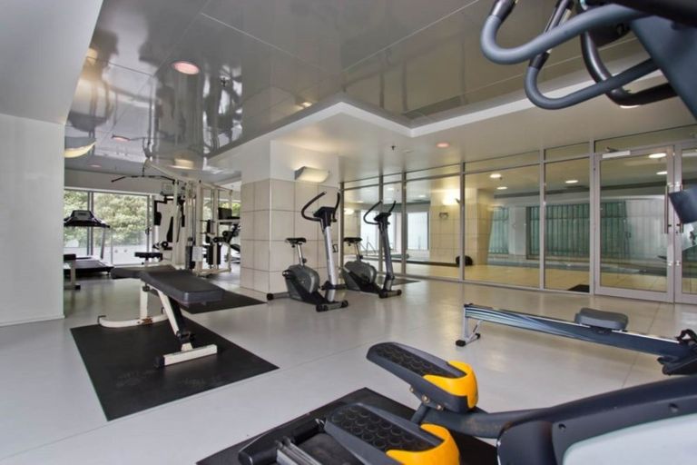 Photo of property in Precinct Apartments, 2207/6 Lorne Street, Auckland Central, Auckland, 1010