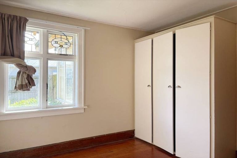 Photo of property in 37 Hillier Place, Spreydon, Christchurch, 8024