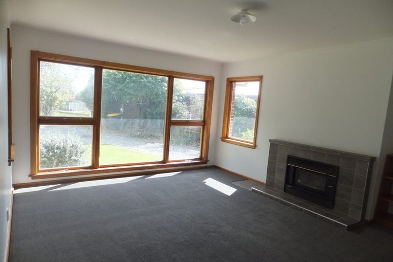 Photo of property in 4 Aileen Place, Upper Riccarton, Christchurch, 8041