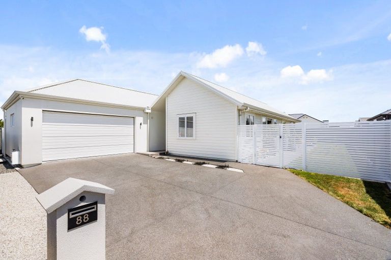 Photo of property in 88 Hunter Drive, Awatoto, Napier, 4110