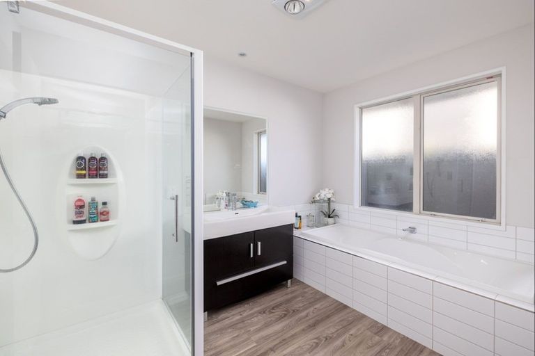 Photo of property in 26 The Esplanade, Pegasus, 7612