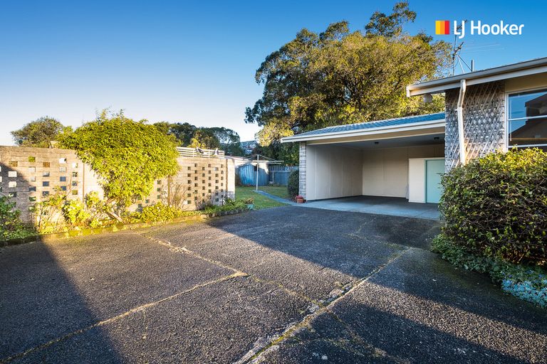 Photo of property in 64 Hunt Street, Andersons Bay, Dunedin, 9013