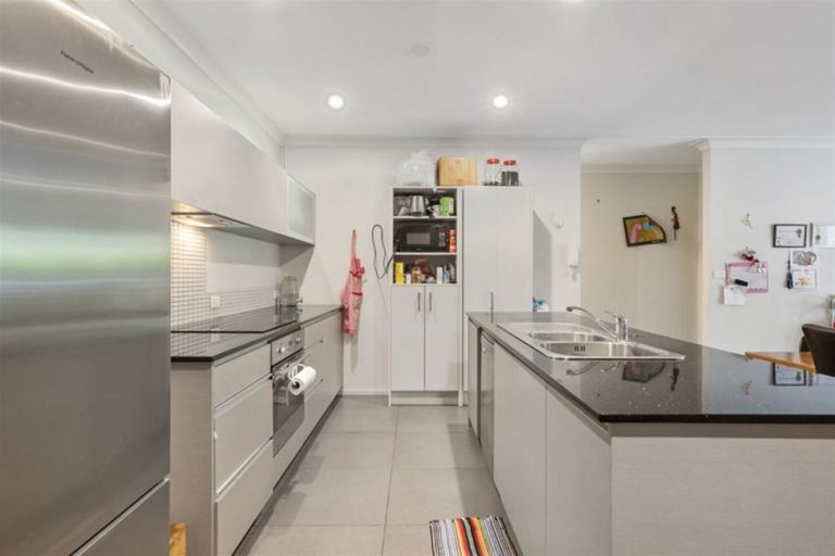 Photo of property in 7/128 Stancombe Road, Flat Bush, Auckland, 2016