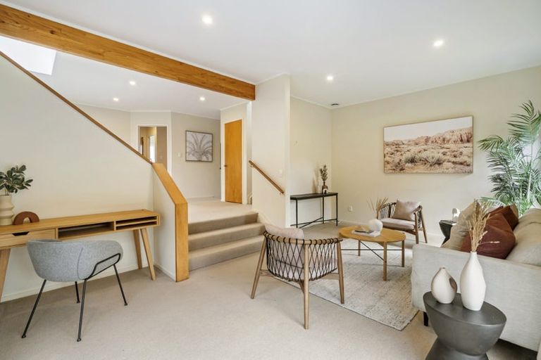 Photo of property in 2/19 Walter Street, Hauraki, Auckland, 0622