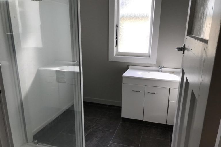 Photo of property in 6 Percy Avenue, Stratford, 4332