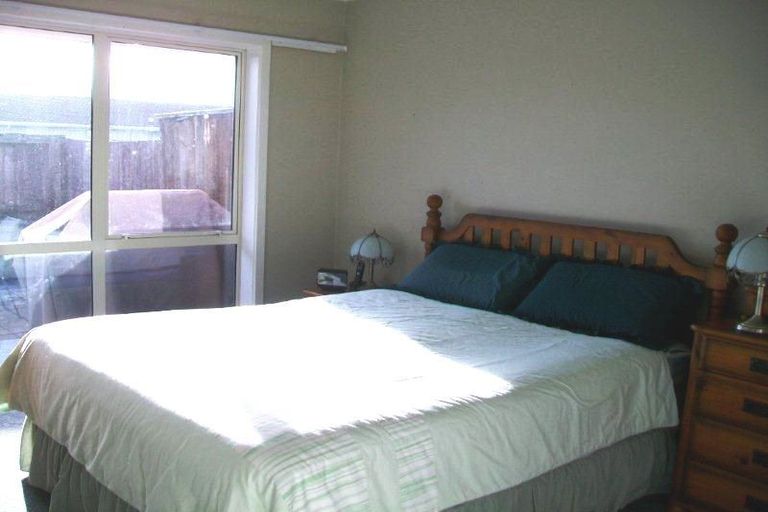 Photo of property in 2/20 Peer Street, Upper Riccarton, Christchurch, 8041