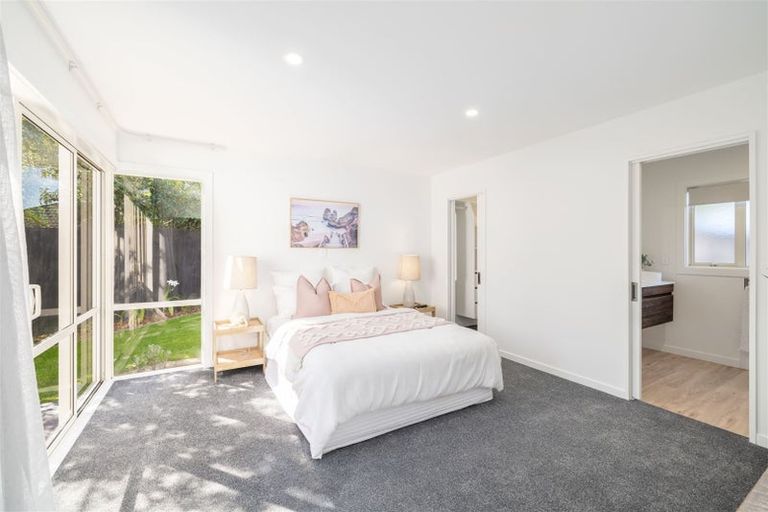 Photo of property in 9 Monterey Place, Parklands, Christchurch, 8083