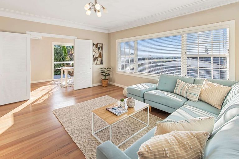 Photo of property in 454 Otumoetai Road, Otumoetai, Tauranga, 3110