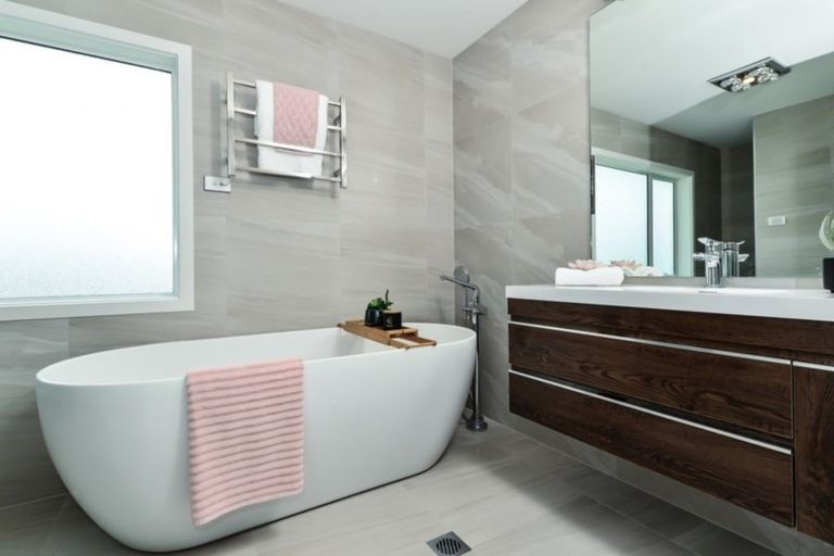 Photo of property in 32 Mataroa Crescent, Flagstaff, Hamilton, 3210