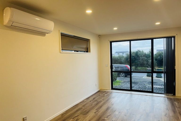 Photo of property in 36 Minhas Road, Papakura, 2110