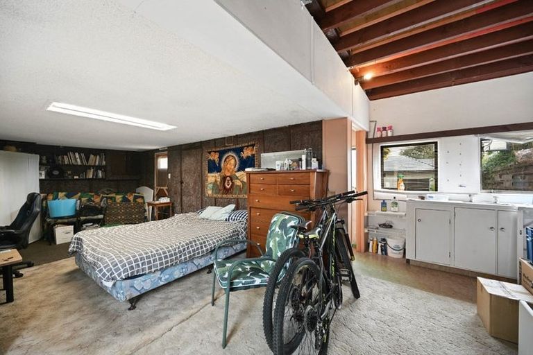 Photo of property in 82 Houchens Road, Glenview, Hamilton, 3206