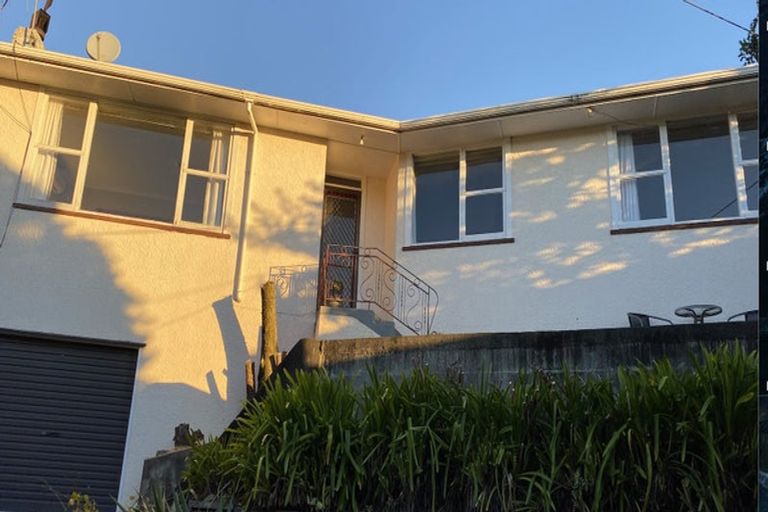 Photo of property in 18 Webb Road, Durie Hill, Whanganui, 4500