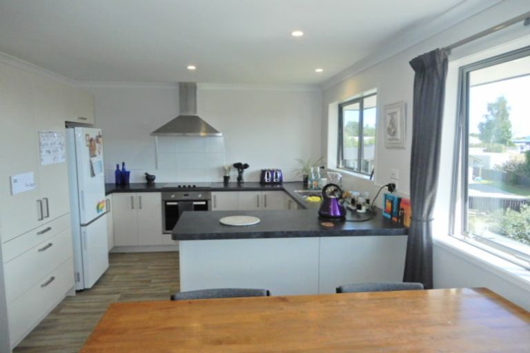 Photo of property in 32 Cambridge Street, Putaruru, 3411