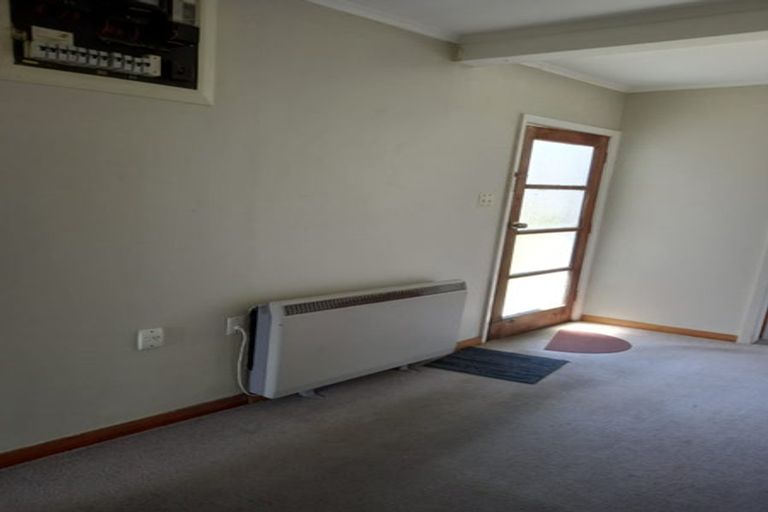 Photo of property in 55 Strand Crescent, Naenae, Lower Hutt, 5011