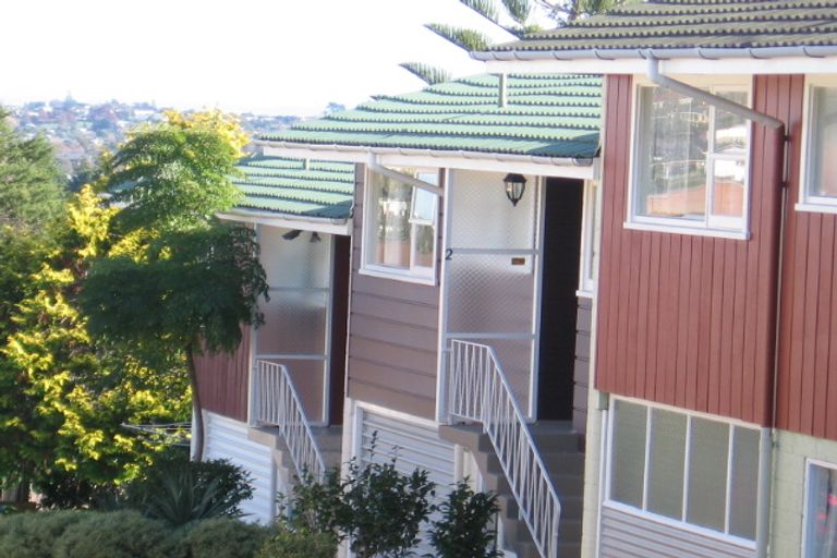 Photo of property in 2/6 Pine Terrace, Howick, Auckland, 2014
