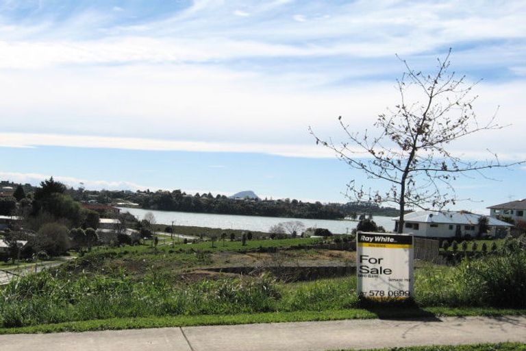 Photo of property in 23 Talbot Place, Welcome Bay, Tauranga, 3112