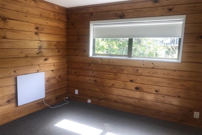 Photo of property in 80 Howard Road, Point Howard, Lower Hutt, 5013