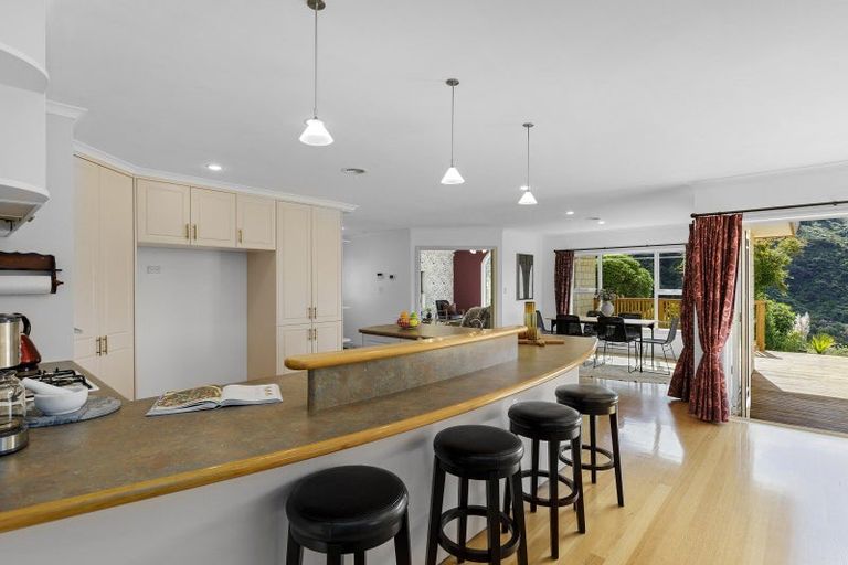 Photo of property in 85 Emerald Hill Drive, Birchville, Upper Hutt, 5018