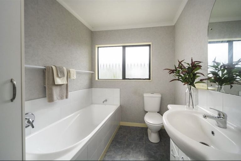 Photo of property in 7a Millar Street, Terrace End, Palmerston North, 4410