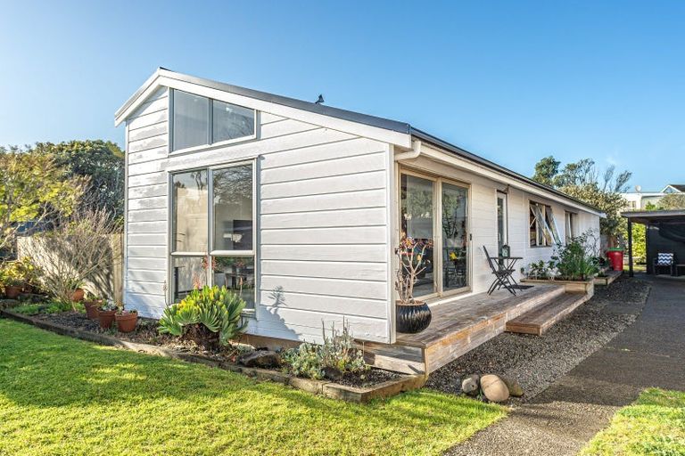 Photo of property in 15 Banks Place, Tawhero, Whanganui, 4501