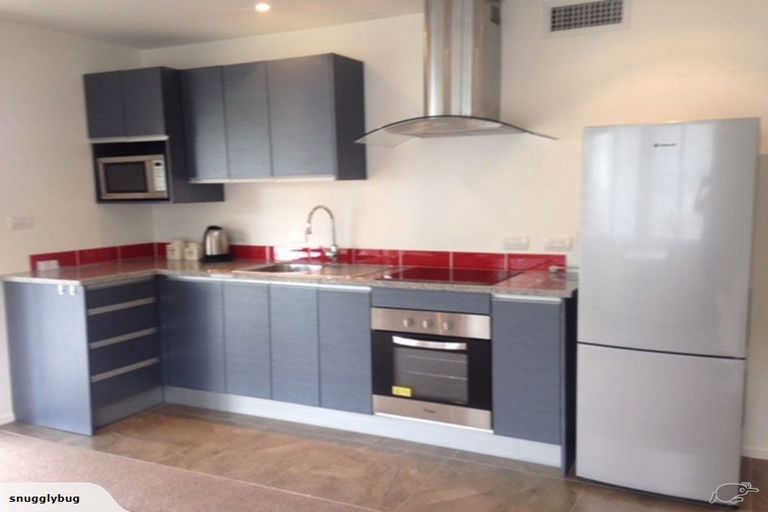 Photo of property in 1/2 Merwood Lane, Devonport, Auckland, 0624