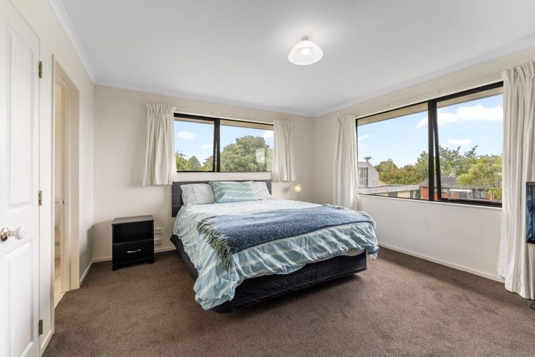 Photo of property in 2/54 Hawai Street, Two Mile Bay, Taupo, 3330