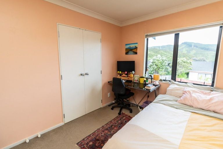 Photo of property in 57 Woodhouse Avenue, Karori, Wellington, 6012
