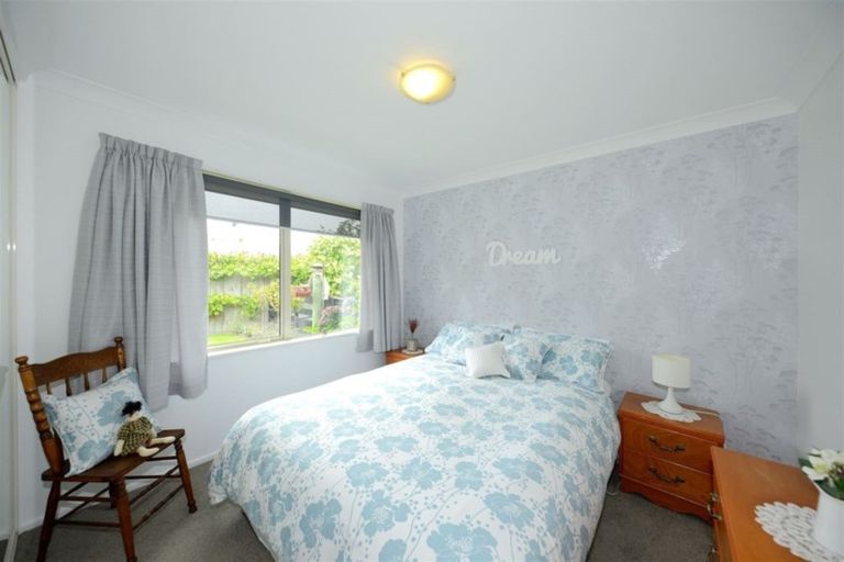 Photo of property in 36 Merrin Street, Avonhead, Christchurch, 8042