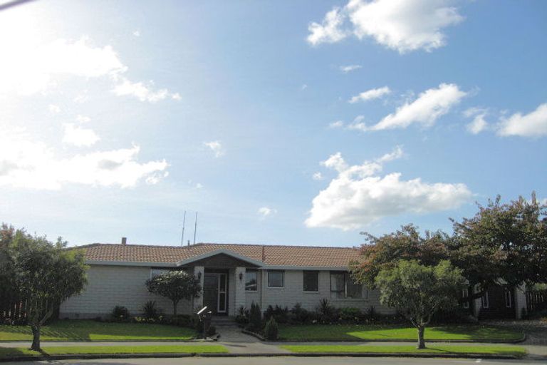 Photo of property in 12 Dalrye Place, Ilam, Christchurch, 8041