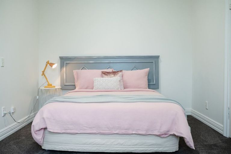 Photo of property in 25 Bathgate Street, South Dunedin, Dunedin, 9012